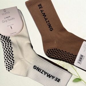 2 Pack Grip Socks Pilates Barre Crew Socks 🩰 🤍 ✨ 🌸 Be Amazing